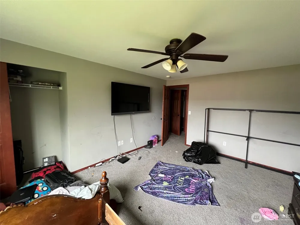 30510 37th Avenue E Graham, WA 98338