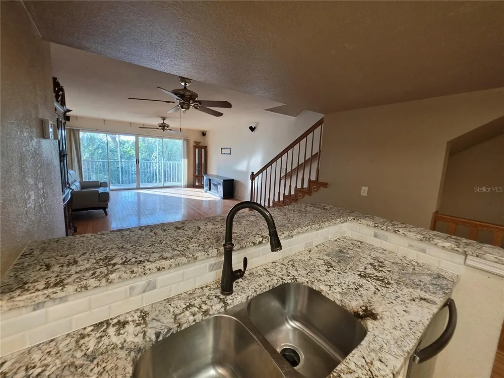 9870 INDIAN KEY TRAIL #64 Seminole, FL 33776