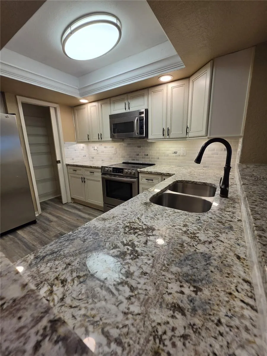 9870 INDIAN KEY TRAIL #64 Seminole, FL 33776