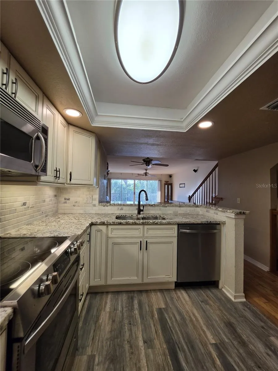 9870 INDIAN KEY TRAIL #64 Seminole, FL 33776
