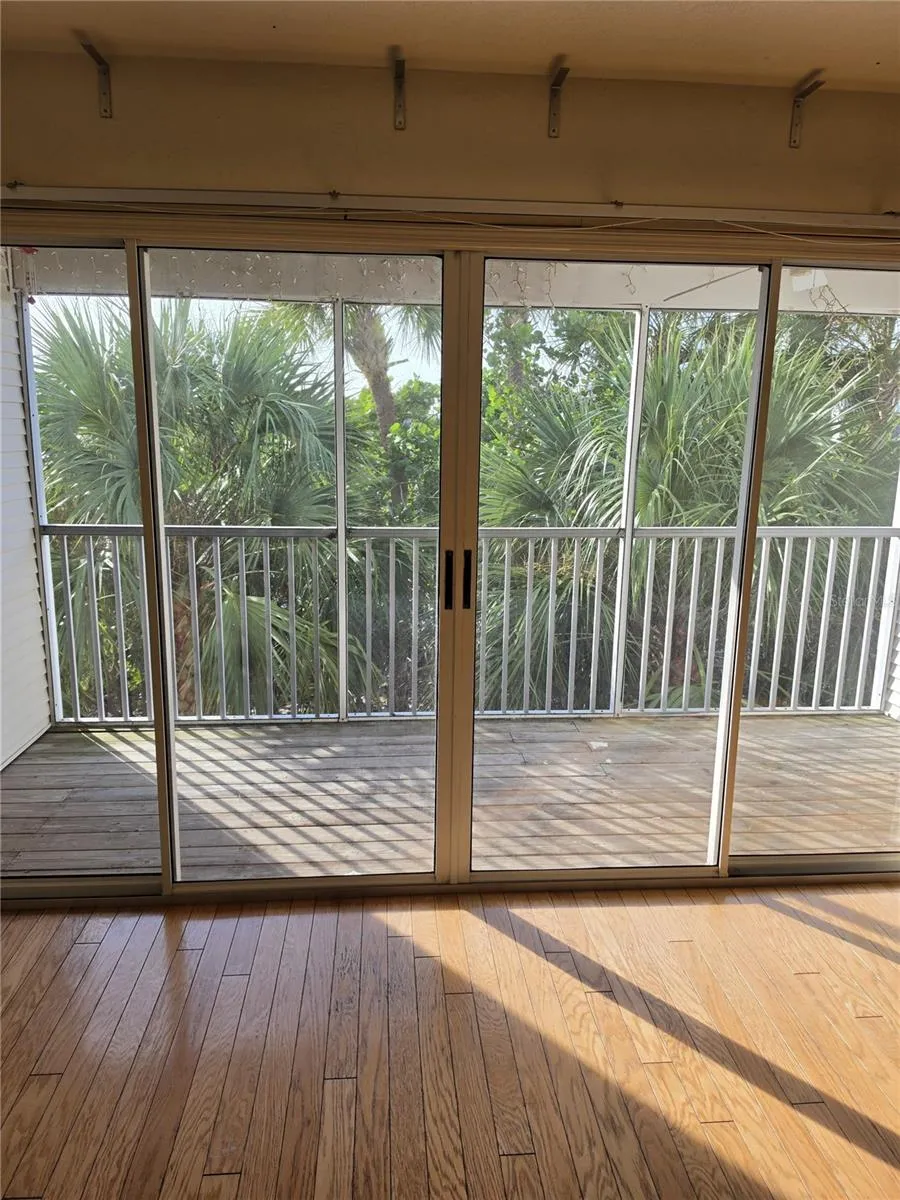 9870 INDIAN KEY TRAIL #64 Seminole, FL 33776