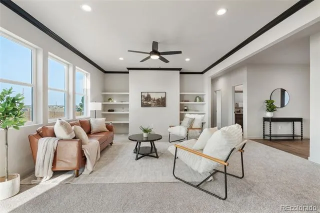 943 E Moonbeam Drive Pueblo West, CO 81007
