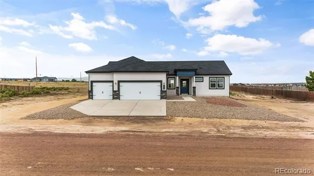 943 E Moonbeam Drive Pueblo West, CO 81007