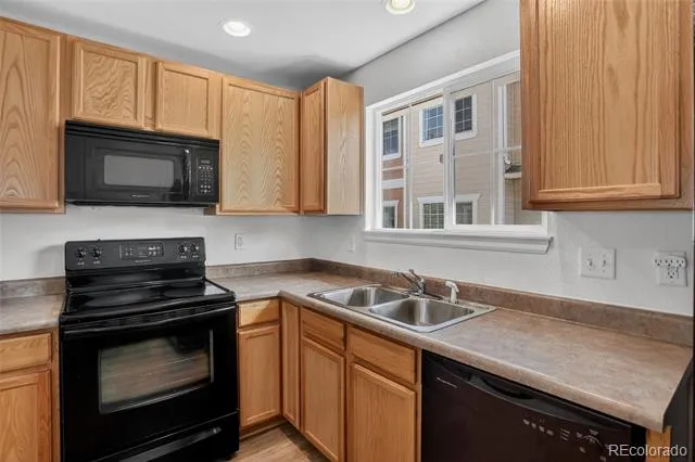 4122 Riley Drive Longmont, CO 80503