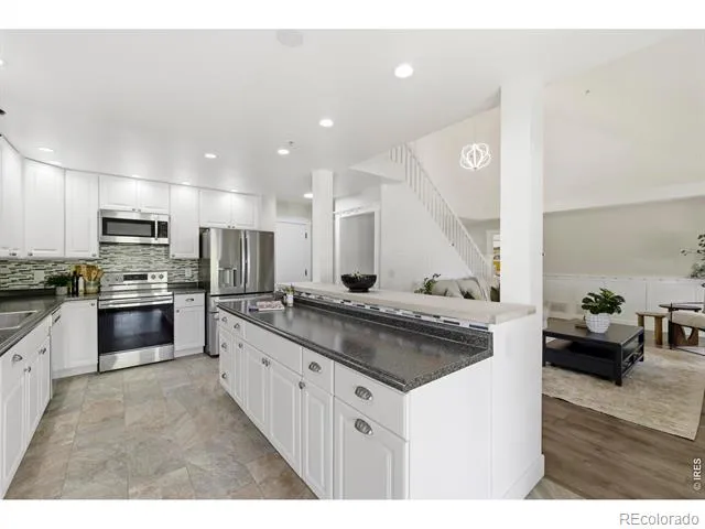 7702 Fox Chase Lane Wellington, CO 80549