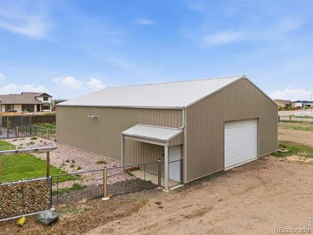 7702 Fox Chase Lane Wellington, CO 80549