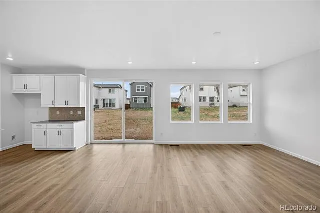 28405 E 4th Avenue Watkins, CO 80137
