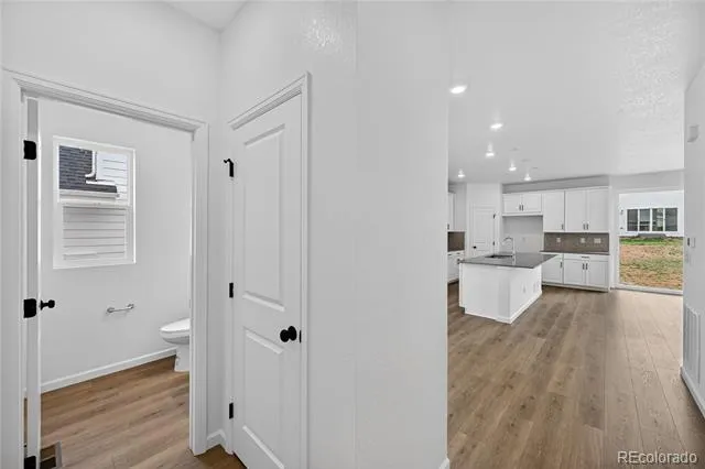 28405 E 4th Avenue Watkins, CO 80137