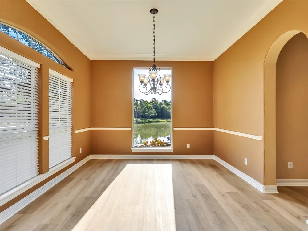 3535 Bayou Forest Drive La Porte, TX 77571