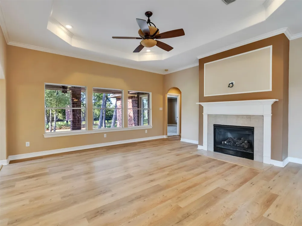 3535 Bayou Forest Drive La Porte, TX 77571