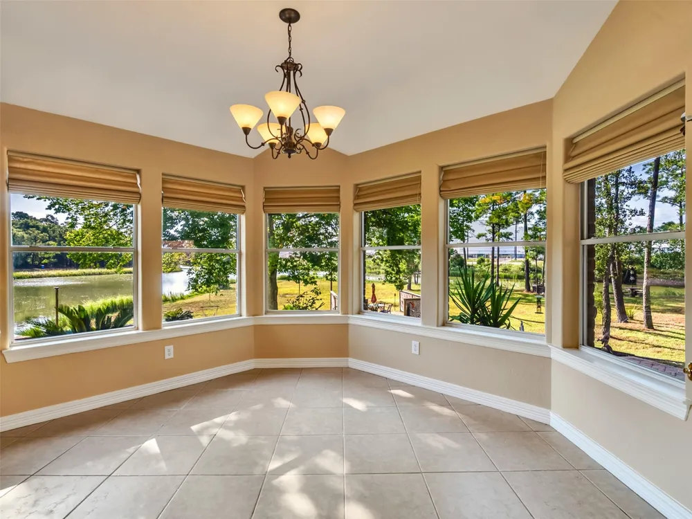 3535 Bayou Forest Drive La Porte, TX 77571
