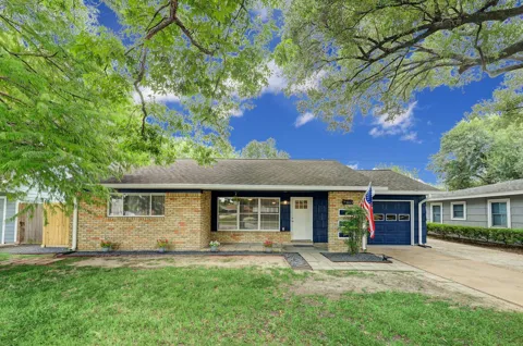 5013 Verdome Lane