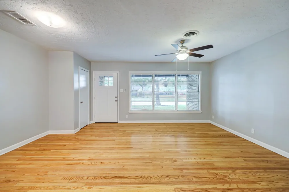 5013 Verdome Lane Houston, TX 77092