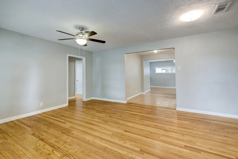 5013 Verdome Lane Houston, TX 77092