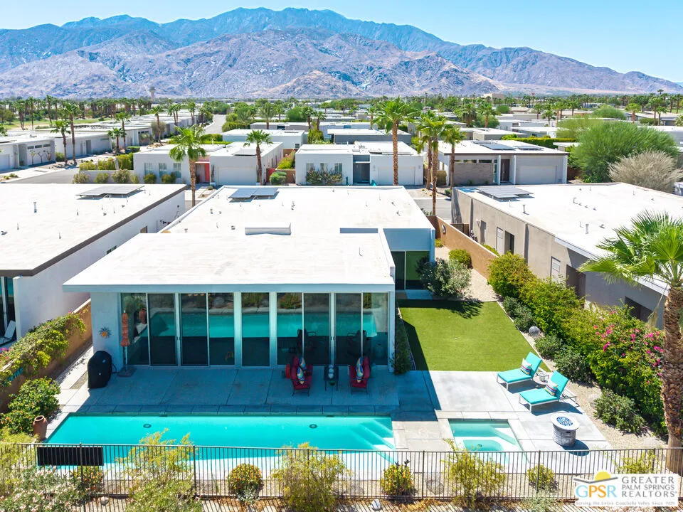 640 Equinox Way Palm Springs, CA 92262