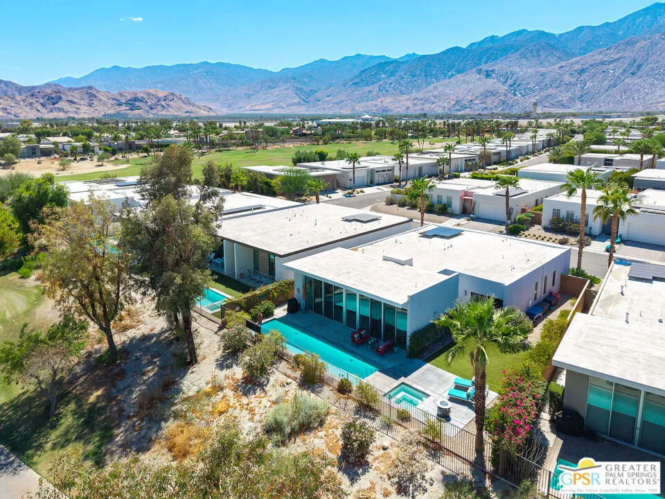 640 Equinox Way Palm Springs, CA 92262
