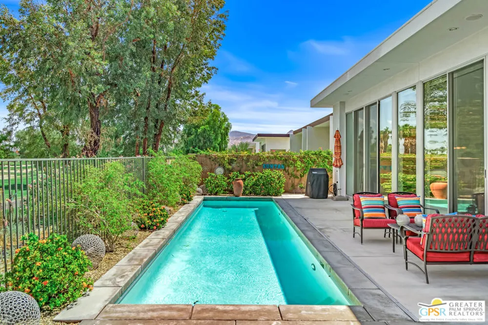 640 Equinox Way Palm Springs, CA 92262