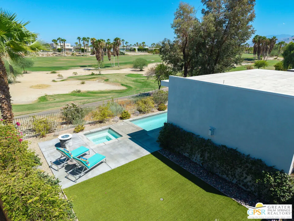 640 Equinox Way Palm Springs, CA 92262