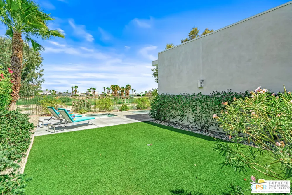 640 Equinox Way Palm Springs, CA 92262