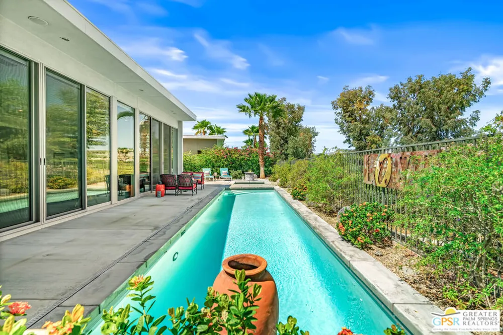 640 Equinox Way Palm Springs, CA 92262
