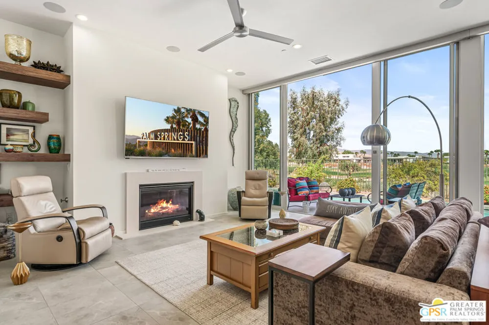 640 Equinox Way Palm Springs, CA 92262