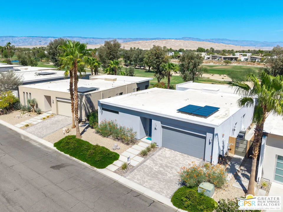 640 Equinox Way Palm Springs, CA 92262