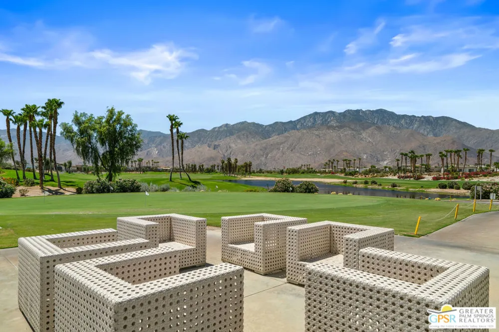 640 Equinox Way Palm Springs, CA 92262