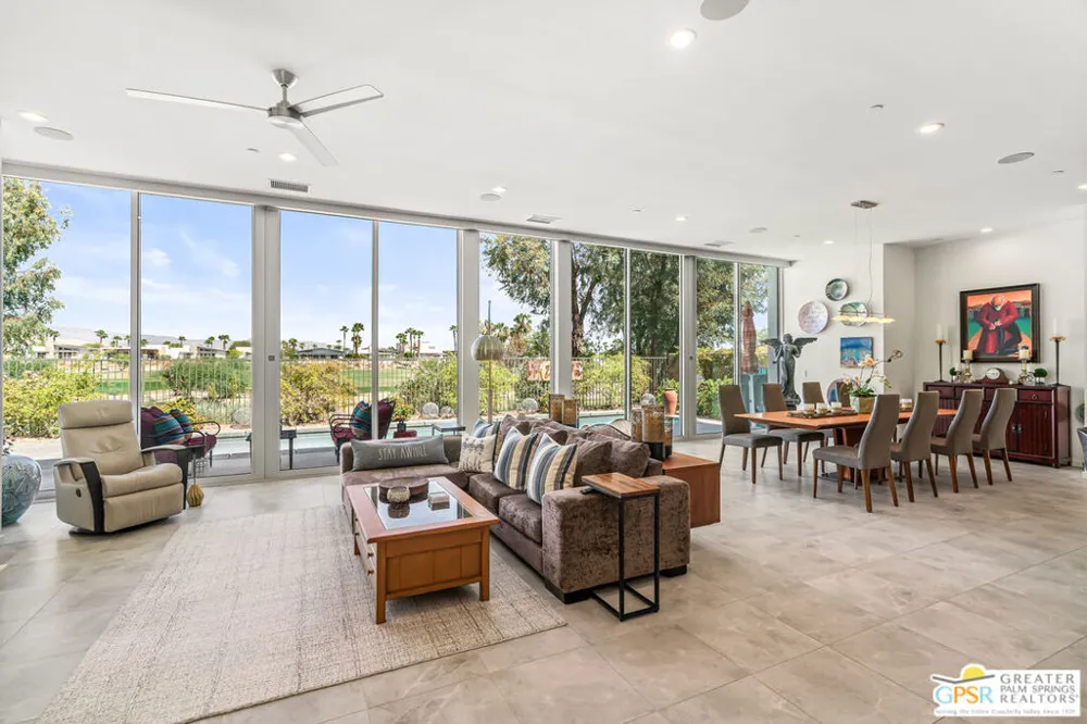 640 Equinox Way Palm Springs, CA 92262