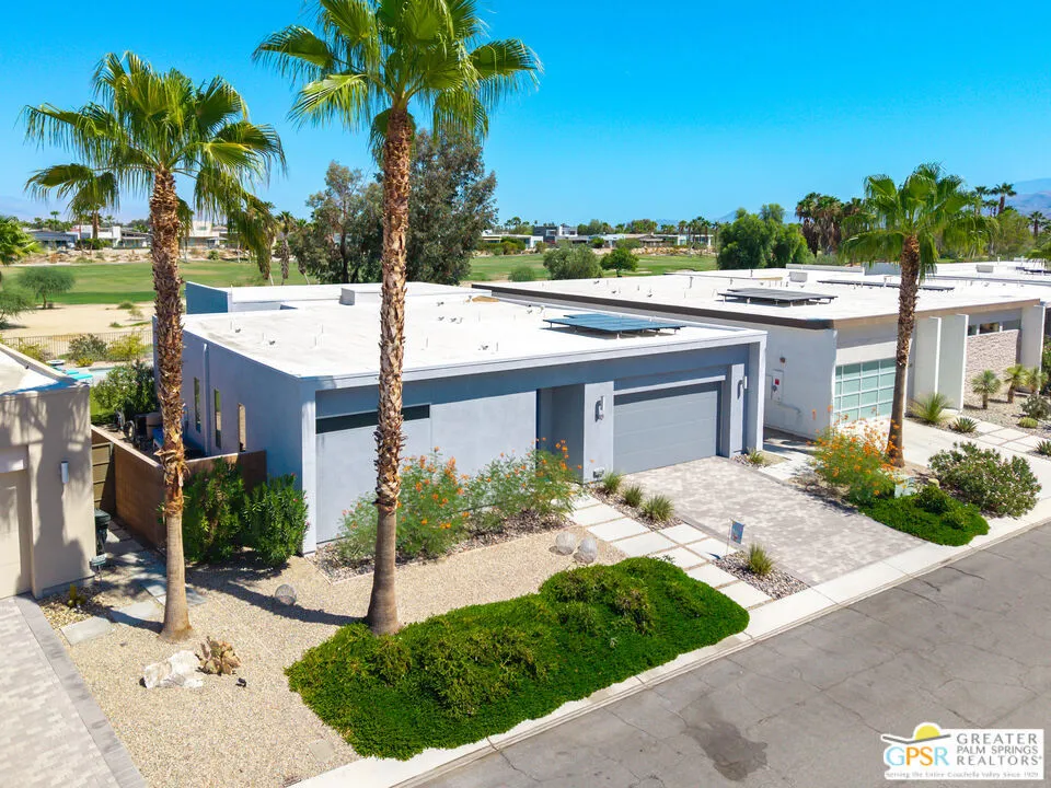640 Equinox Way Palm Springs, CA 92262