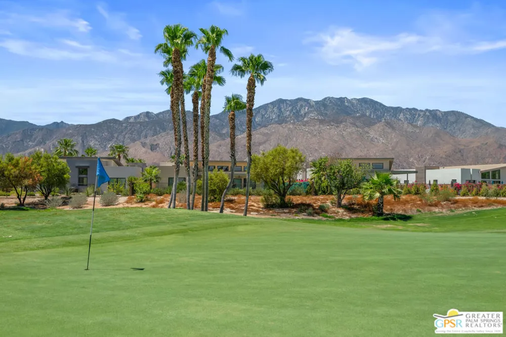 640 Equinox Way Palm Springs, CA 92262