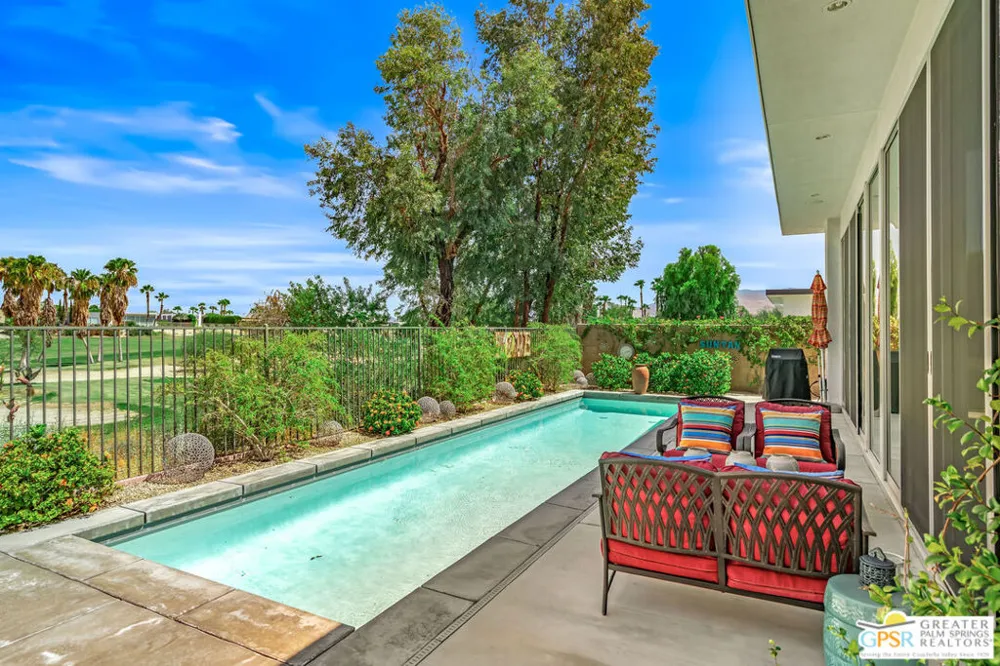 640 Equinox Way Palm Springs, CA 92262