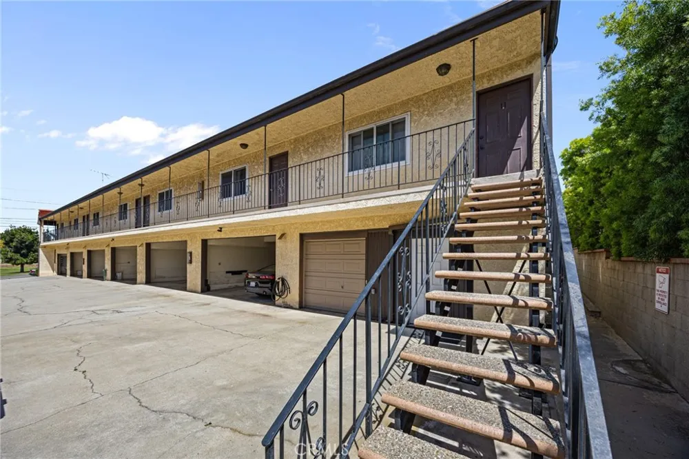 508 W Imperial Avenue El Segundo, CA 90245