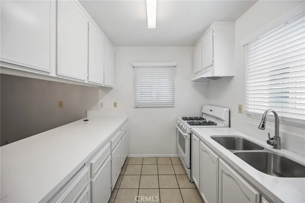 508 W Imperial Avenue El Segundo, CA 90245