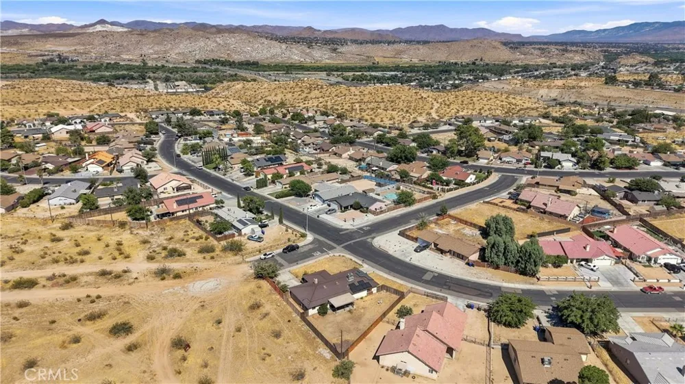 16226 Brookfield Victorville, CA 92394