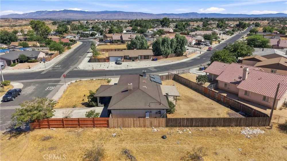 16226 Brookfield Victorville, CA 92394