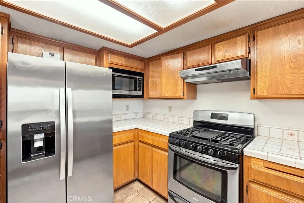 16226 Brookfield Victorville, CA 92394