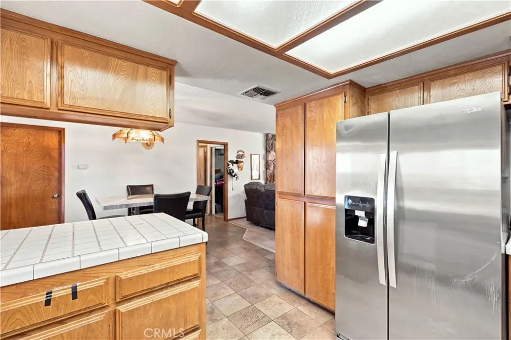 16226 Brookfield Victorville, CA 92394
