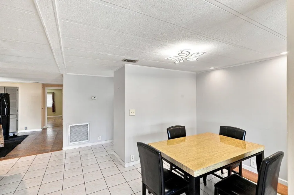 21671 S HERITAGE CIRCLE Pembroke Pines, FL 33029