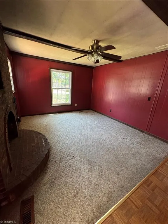 160 Summerglen Drive Lewisville, NC 27023