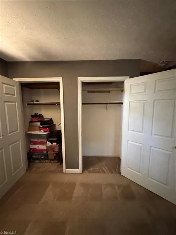 160 Summerglen Drive Lewisville, NC 27023