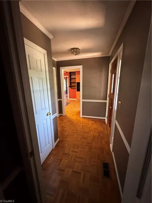 160 Summerglen Drive Lewisville, NC 27023