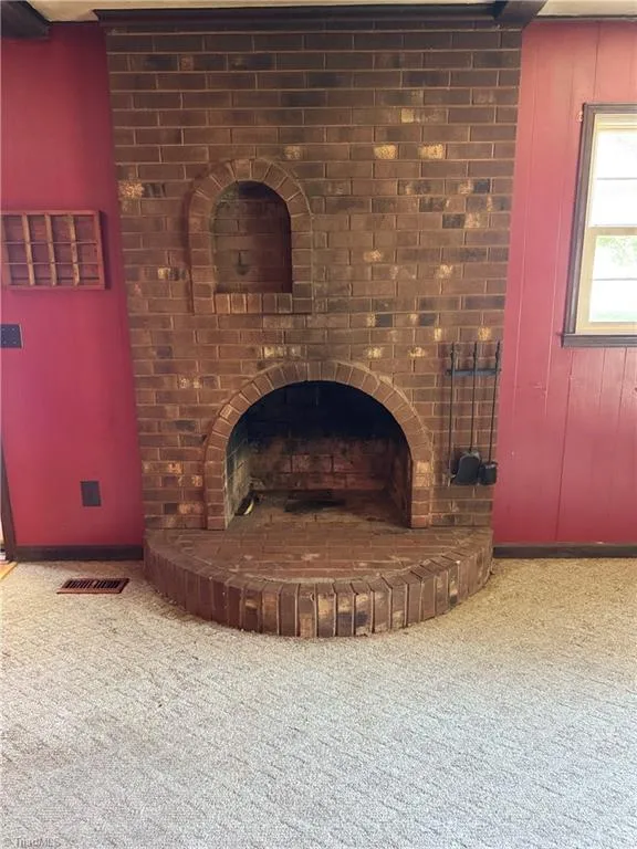 160 Summerglen Drive Lewisville, NC 27023