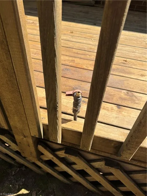 160 Summerglen Drive Lewisville, NC 27023