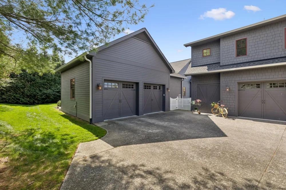 111 Harlinsdale Ct Franklin, TN 37069