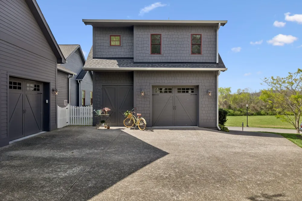 111 Harlinsdale Ct Franklin, TN 37069