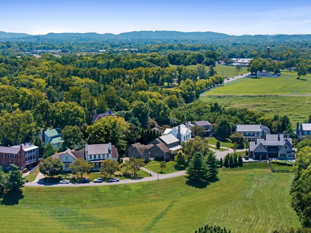 111 Harlinsdale Ct Franklin, TN 37069