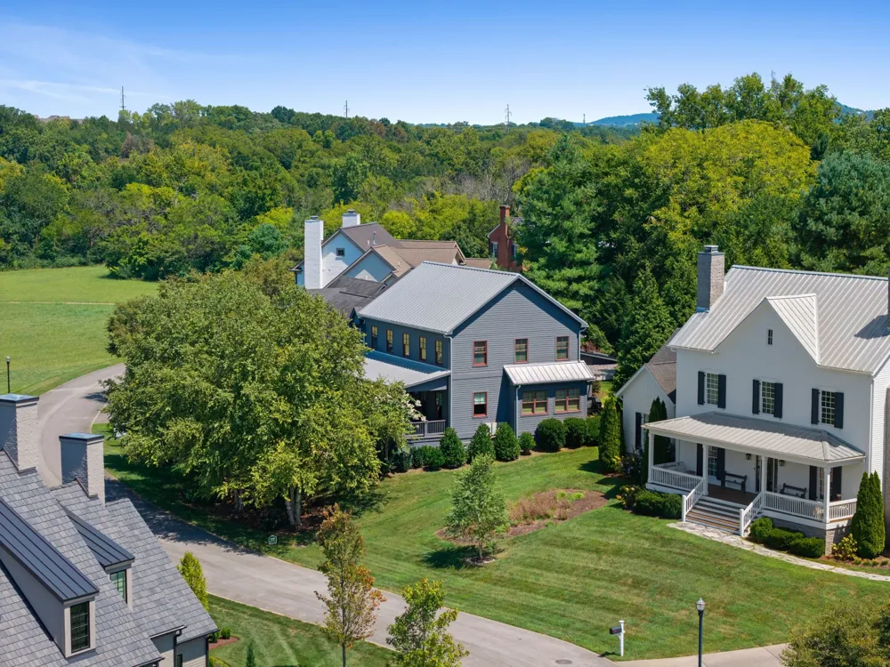 111 Harlinsdale Ct Franklin, TN 37069
