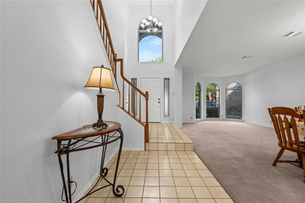 1203 Bobwhite Court Round Rock, TX 78681