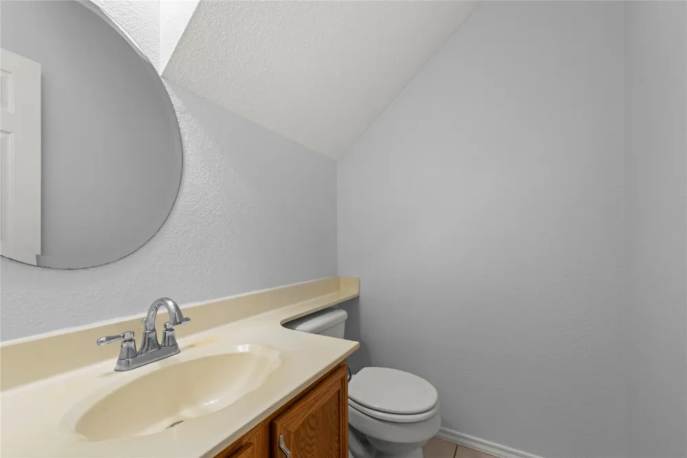 1203 Bobwhite Court Round Rock, TX 78681