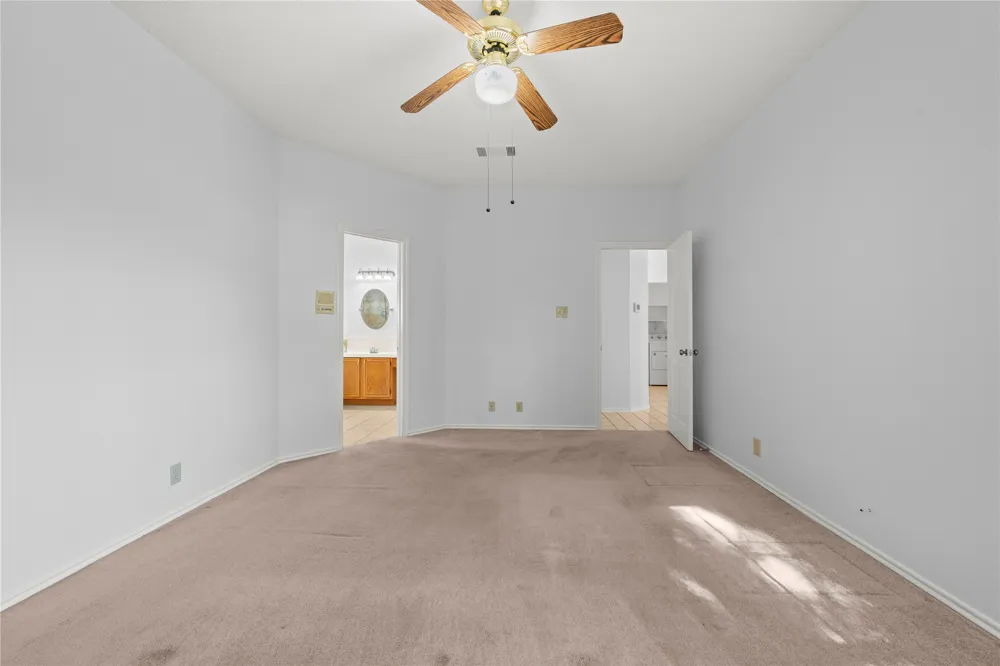 1203 Bobwhite Court Round Rock, TX 78681